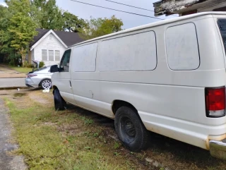 2004 Ford Econoline Wagon