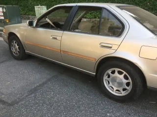 1992 Nissan Maxima