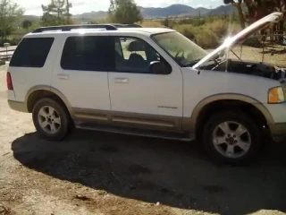 2004 Ford Explorer