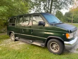 1999 Ford Econoline Wagon