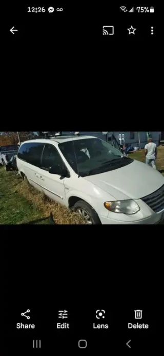2005 Chrysler Town & Country