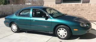 1996 Ford Taurus