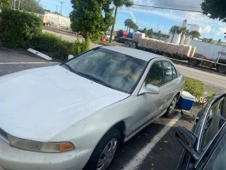 2001 Mitsubishi Galant