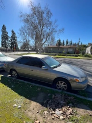 2000 Toyota Camry