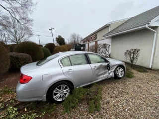 2012 INFINITI G25