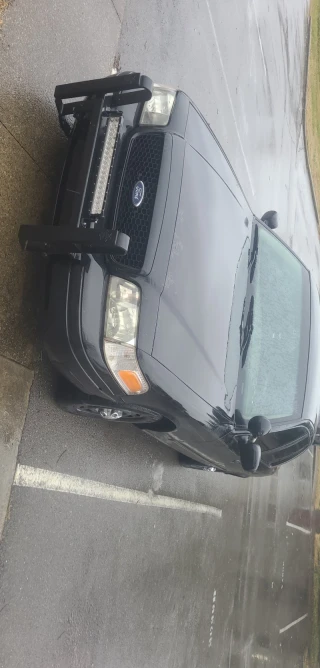 2003 Ford Crown Victoria