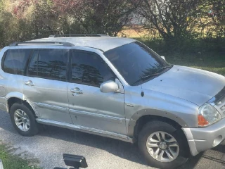 2005 Suzuki XL-7