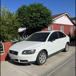 2004 Volvo S40