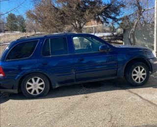 2004 Buick Rainier