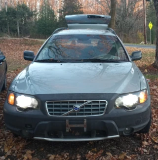 2004 Volvo XC70